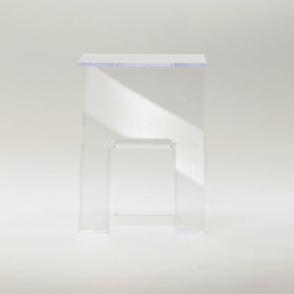 Zylhos Transparent – Design-Beistelltisch