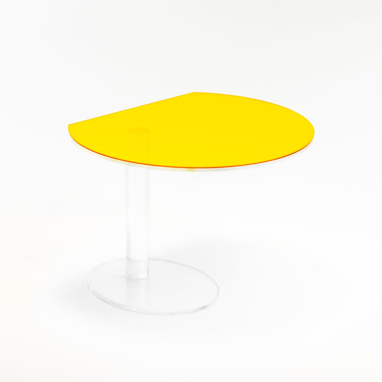 Kaleido Round Transparent mit gelbem Layer – Design-Beistelltisch